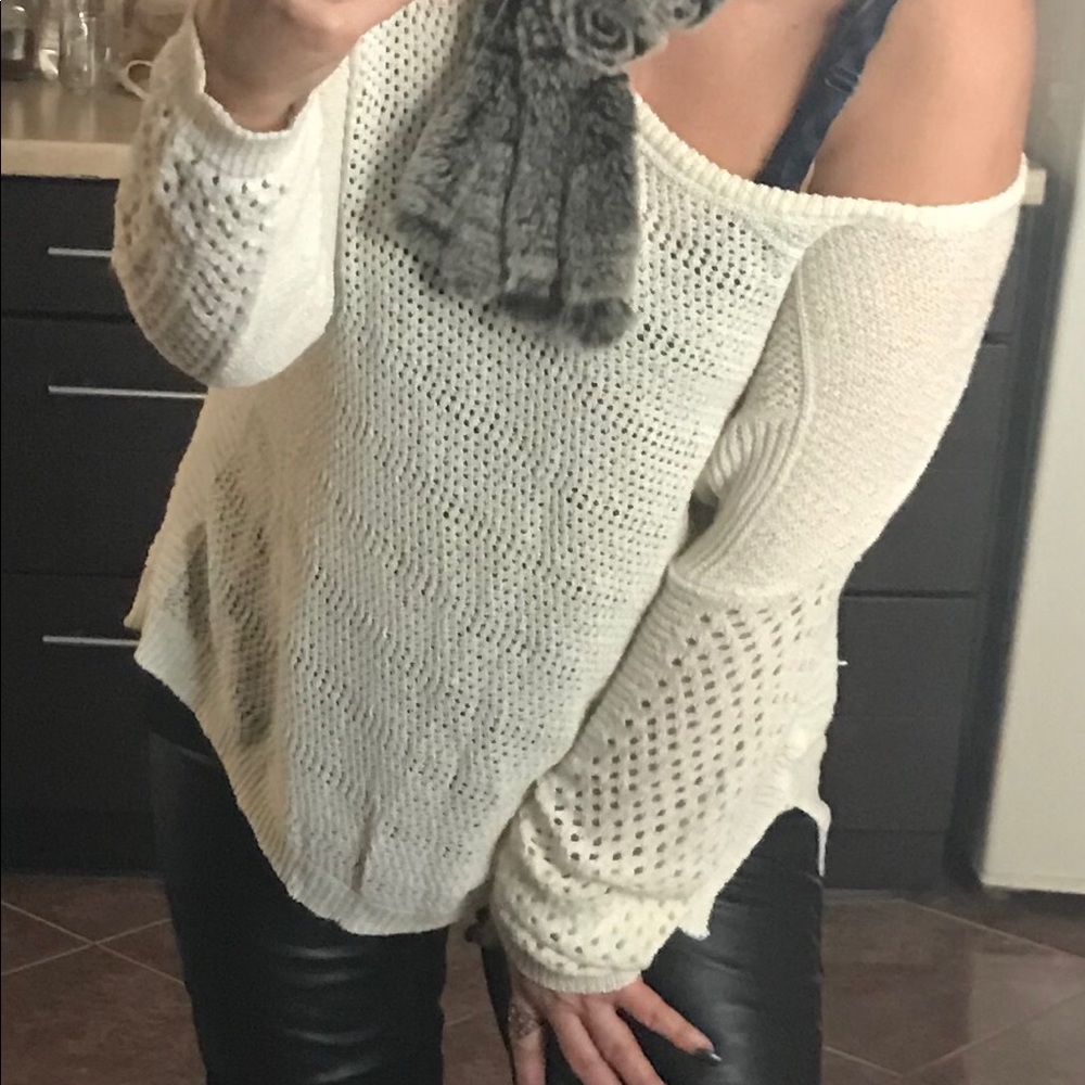 I’m a Posh Ambassador! Shop with confidence! - Picture 4 of 6